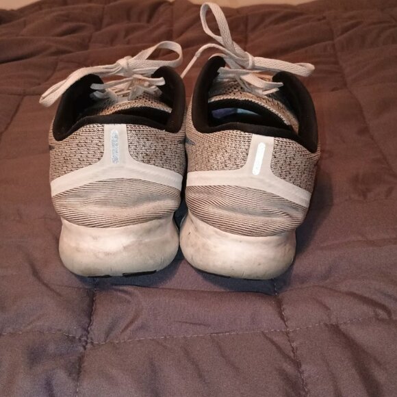 Nike Free RN - Picture 3 of 8